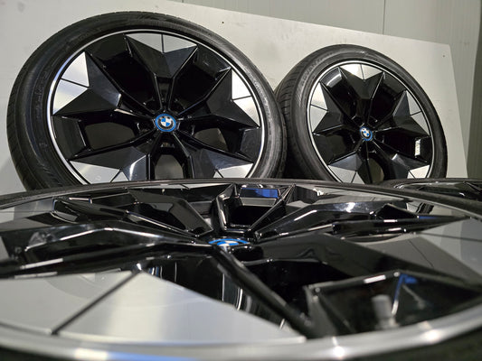 DEMO BMW 20" Breedset styling 843M zomerbanden X3 iX3 G01 X4