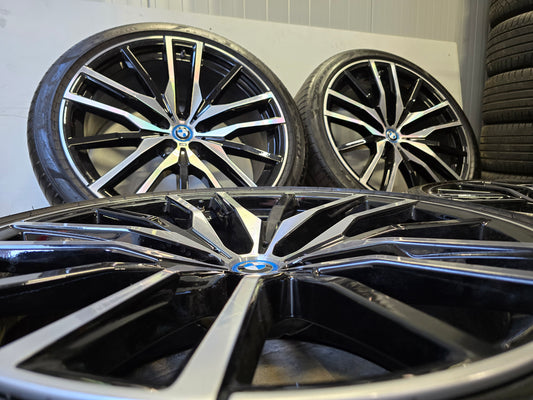 NIEUW BMW X5 G05 X6 G06 22 inch Breedset 742M Zomerbanden