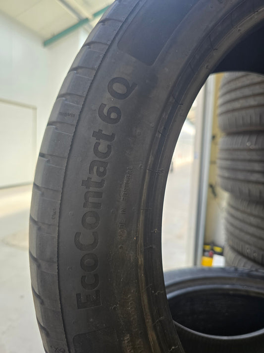 2x Zomerbanden 255/45 R20 Continental 5.5mm DOT1724