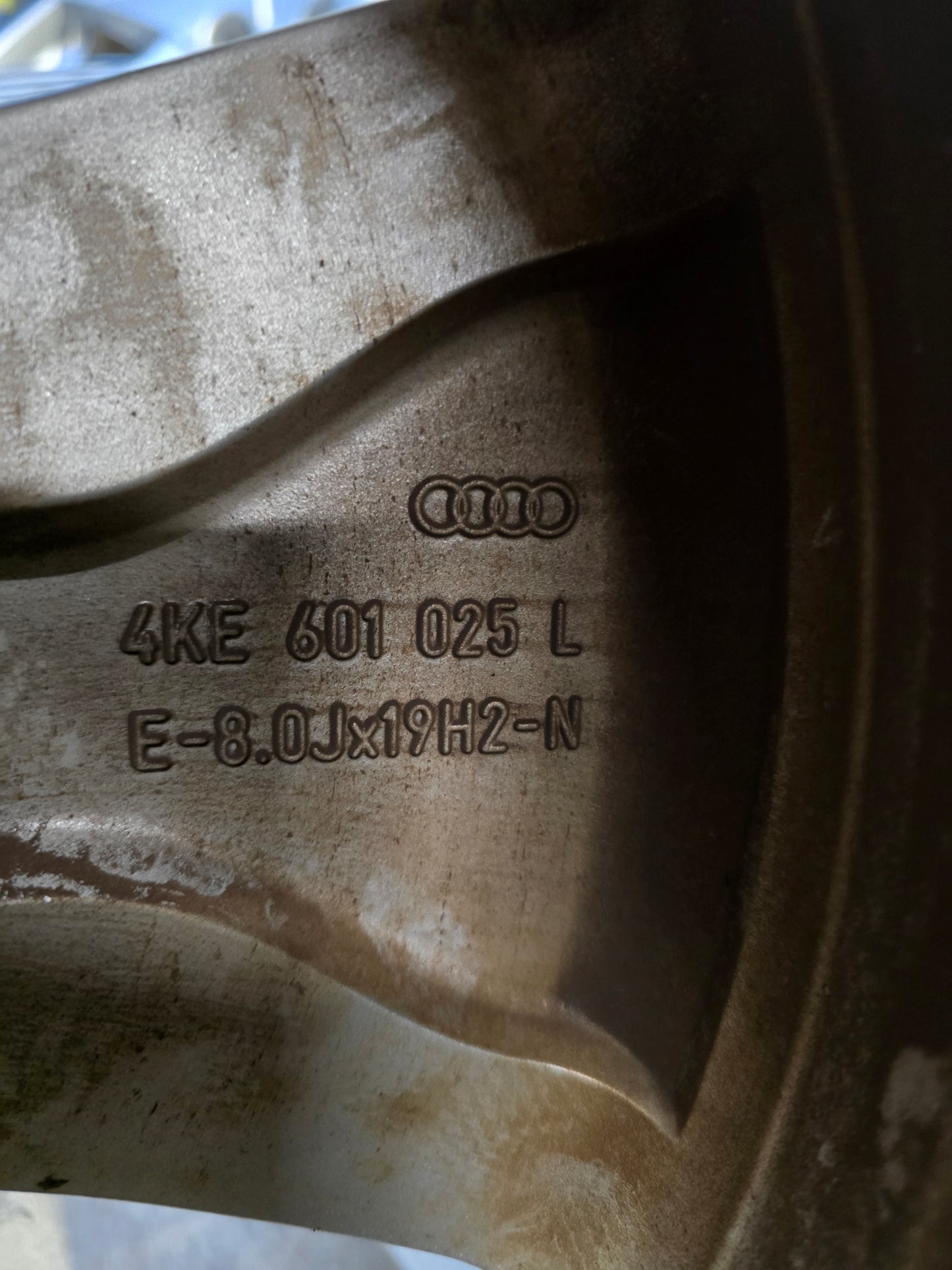 Demo Audi Q3 A5 A6 E-Tron 19 inch velgen Audi Sport