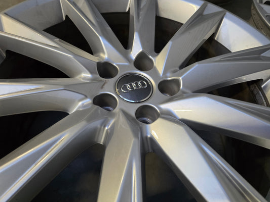 Demo Audi A6 Q3 Q5 A5 E-Tron 20 inch velgen Audi Nieuwstaat