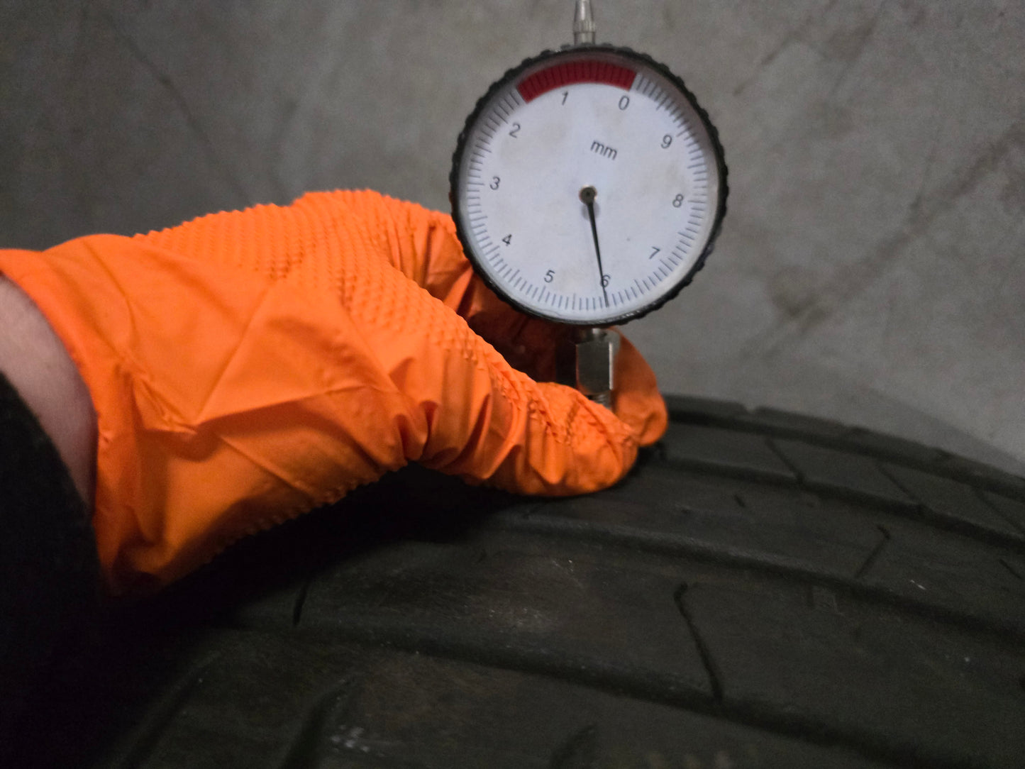 Demo Volvo XC90 21 inch velgen zomerbanden 5x108