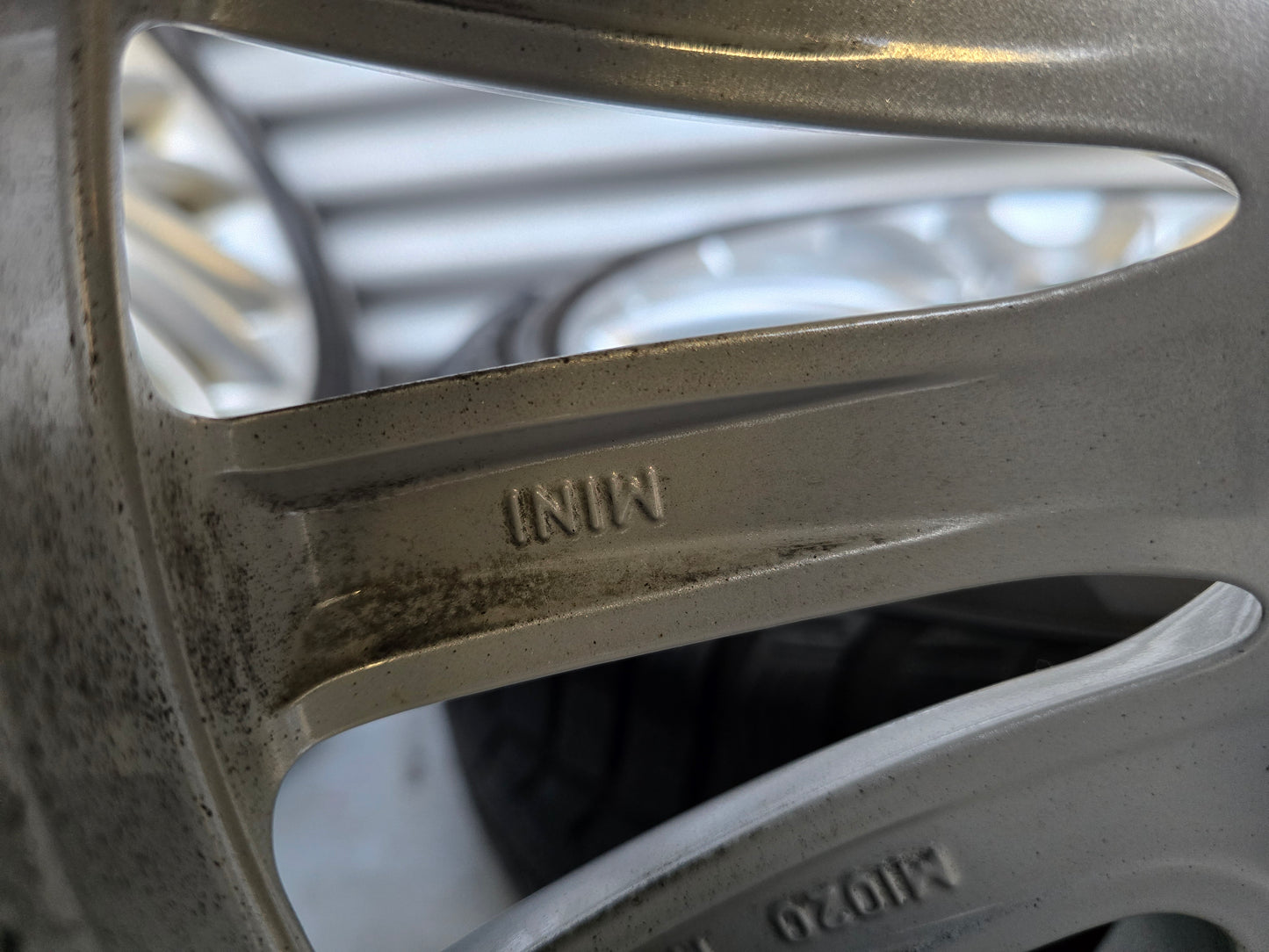 Mini Cooper / One / Clubman 17 inch Winterbanden 7mm