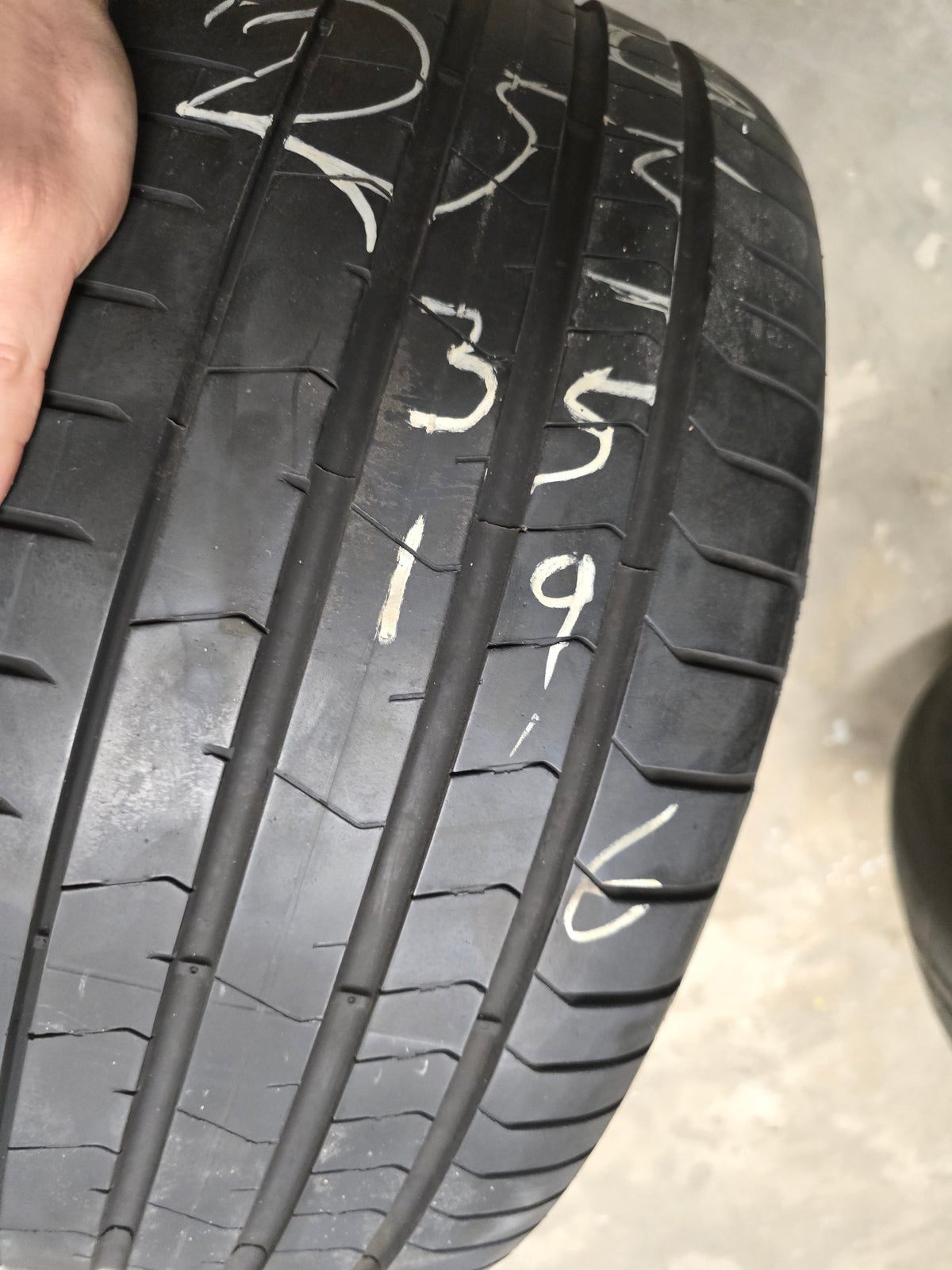 2x 255/35 R19 96Y XL * RFT Zomerbanden Pirelli 6mm