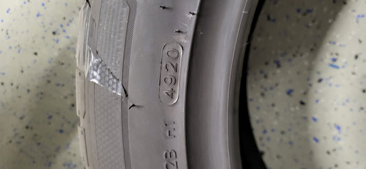 2x NIEUW 225/50R17 98Y XL Hankook zomerbanden