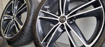 Originele Nissan 19" velgen UNIEK Black/White +Zomer 6mm Qashqai