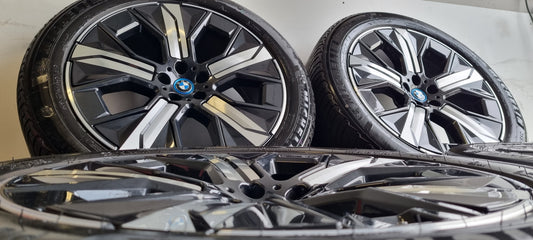 DEMO BMW 21 inch velgen style 1011 + Winterbanden 7mm BMW iX  255 50 21