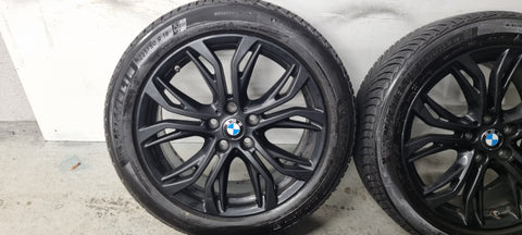 Originele BMW 18" Black styling 566 + Winter 7mm X1 F48 X2 F39