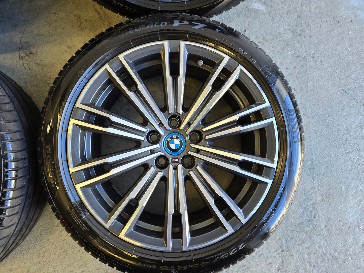 DEMO Originele BMW 18 inch M velgen BREEDSET styling 790M 3 serie G20 G21 + zomerbanden 5.5mm