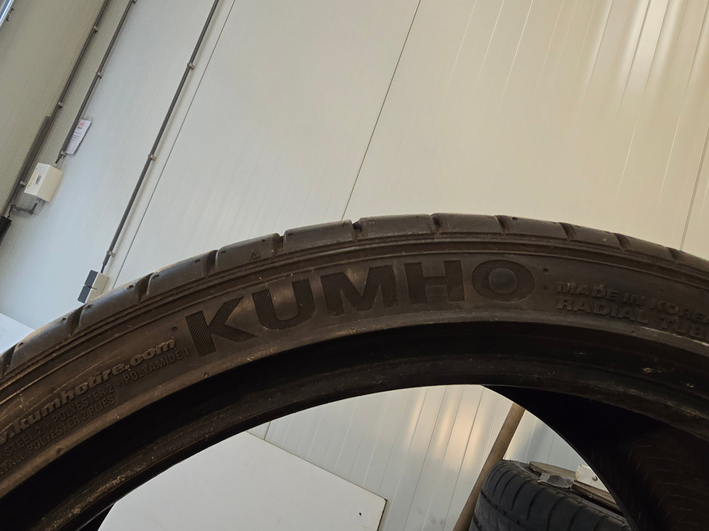 Demo Summer tires 7.5mm wide set BMW 5 series E60 E61 F10 F11 G30 G31 6 series etc. 245/30R20 275/30R20