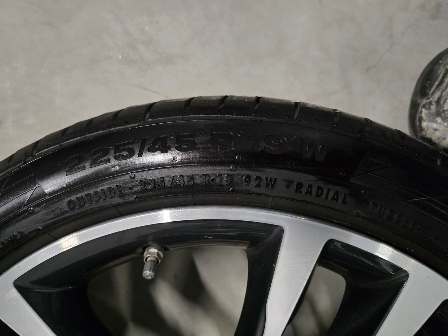 Original 19 inch BMW f30 f31 GT style 704-M Breedset Summer tires Continental 5x120