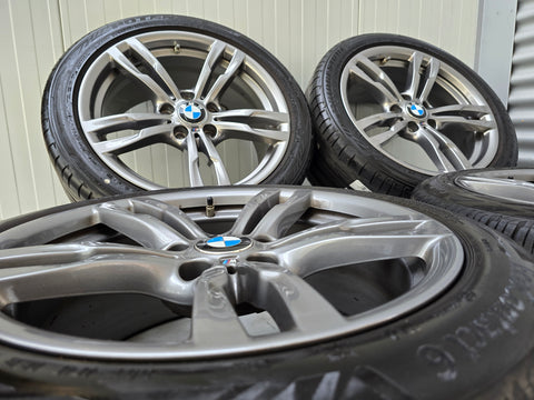 Originele 18 inch BMW Breedset velgen + Bridgestone Zomerbanden 6mm 3 serie F30 F31 4 serie F32 5x120 225 45 18 255 40 18