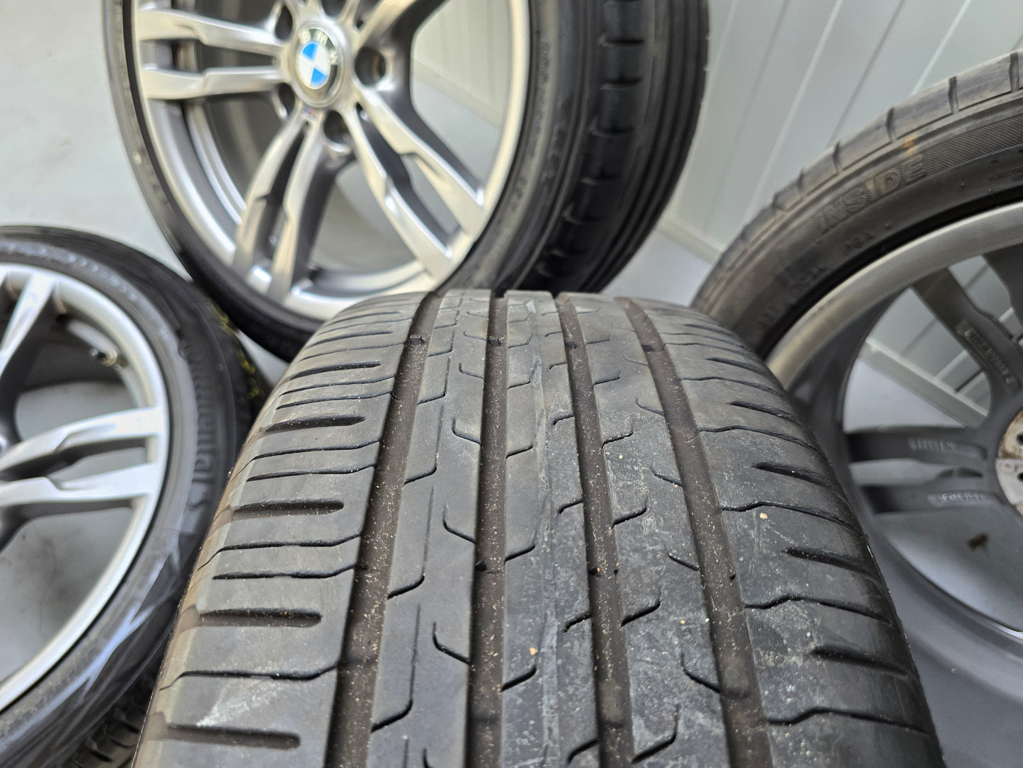 Originele 18 inch BMW Breedset velgen + Bridgestone Zomerbanden 3 serie F30 F31 4 serie F32 5x120 225 45 18 255 40 18