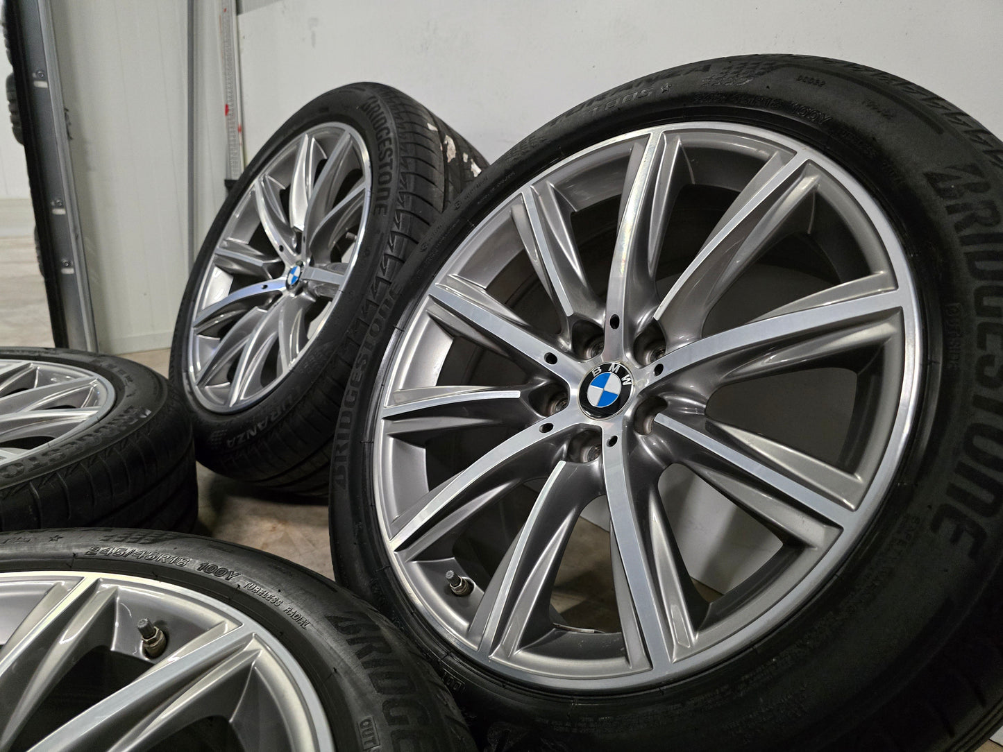 DEMO BMW 18 inch velgen 5 serie G30 G31 + zomerbanden 5x112 245/45R18