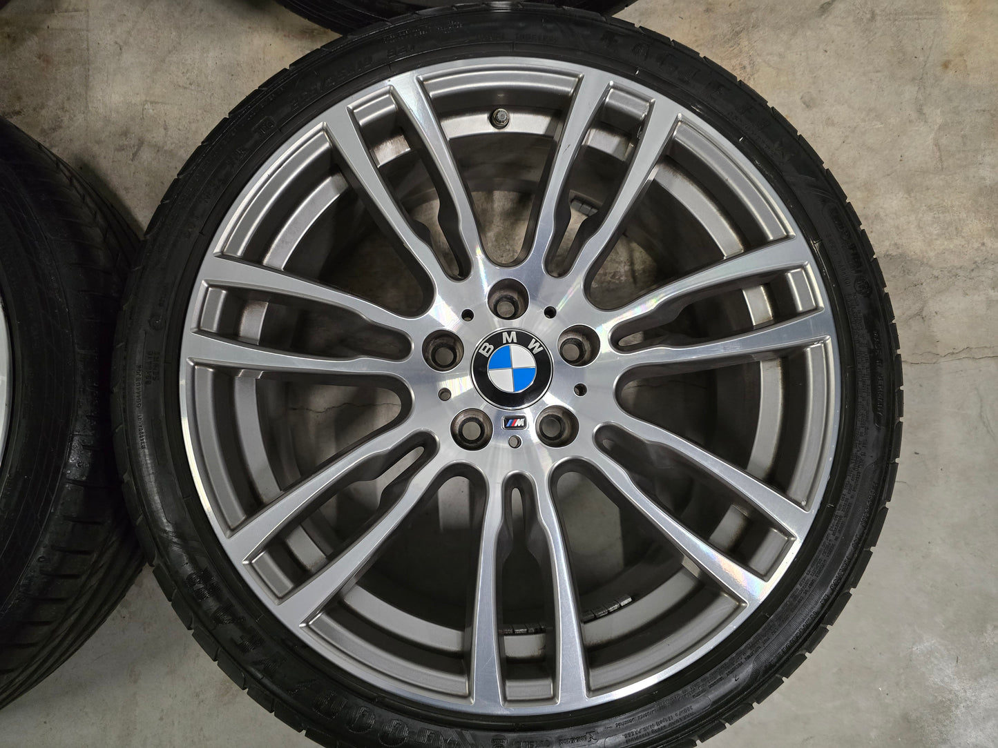 Originele BMW 403M 3 serie F30 F31 4 serie F32 19 inch breedset zomerbanden 5x120