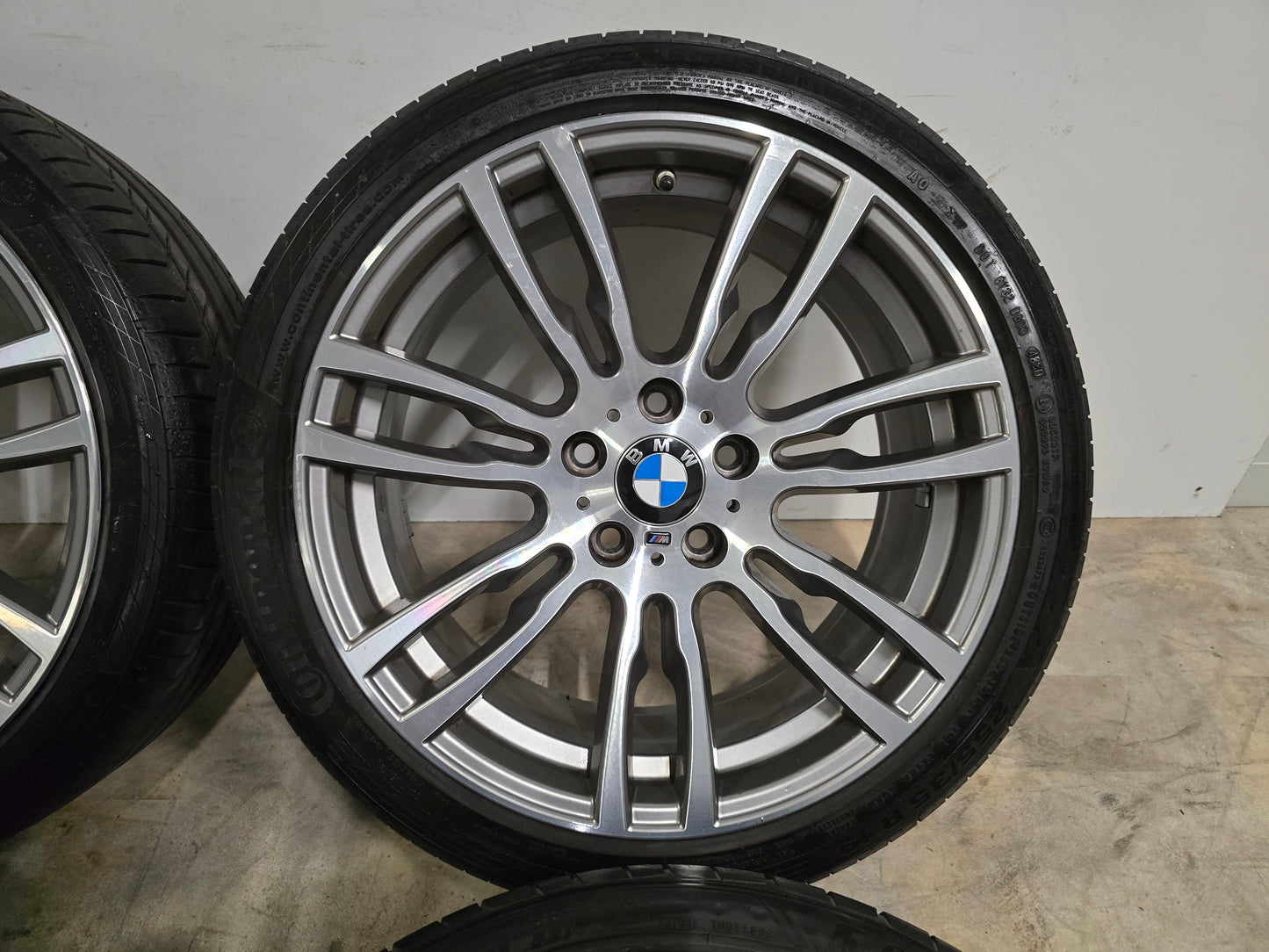 Originele BMW 403M 3 serie F30 F31 4 serie F32 19 inch breedset zomerbanden 5x120