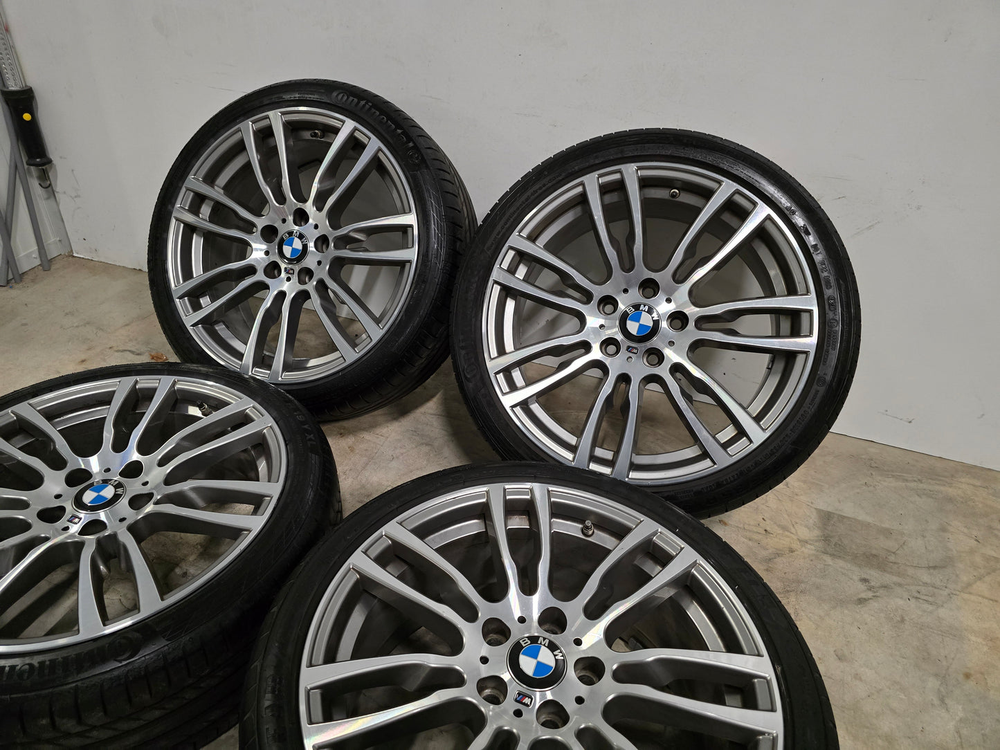 Originele BMW 403M 3 serie F30 F31 4 serie F32 19 inch breedset zomerbanden 5x120