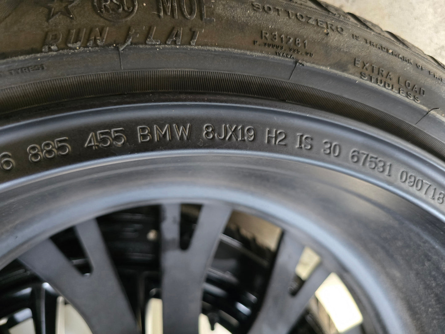 BMW M-Performance 5 series G30 G31 M786 19 inch Breedset Winter tires 245/40R19 275/35R19