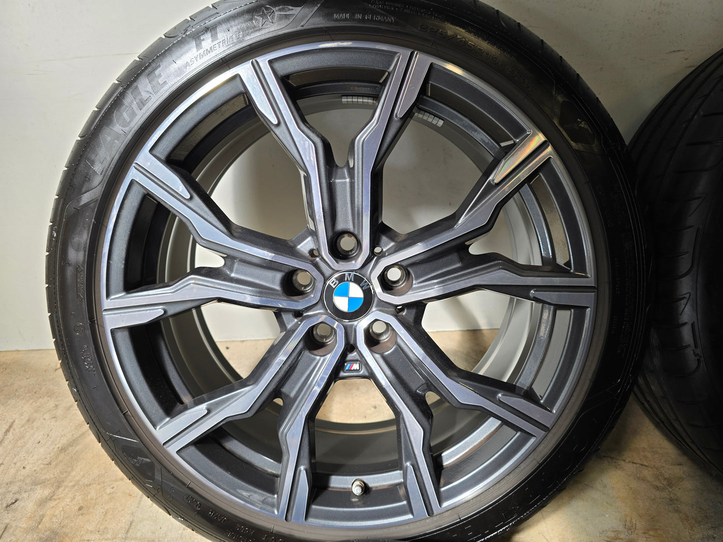 Origineel BMW M 19 inch velgen X1 X2 2ser i3 U10 U11 zomerbanden 5x112