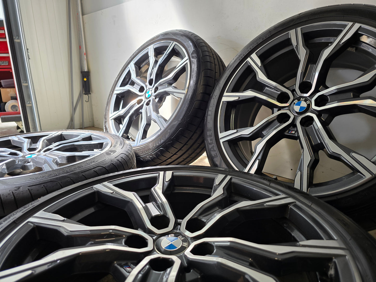 Origineel BMW M 19 inch velgen X1 X2 2ser i3 U10 U11 zomerbanden 5x112