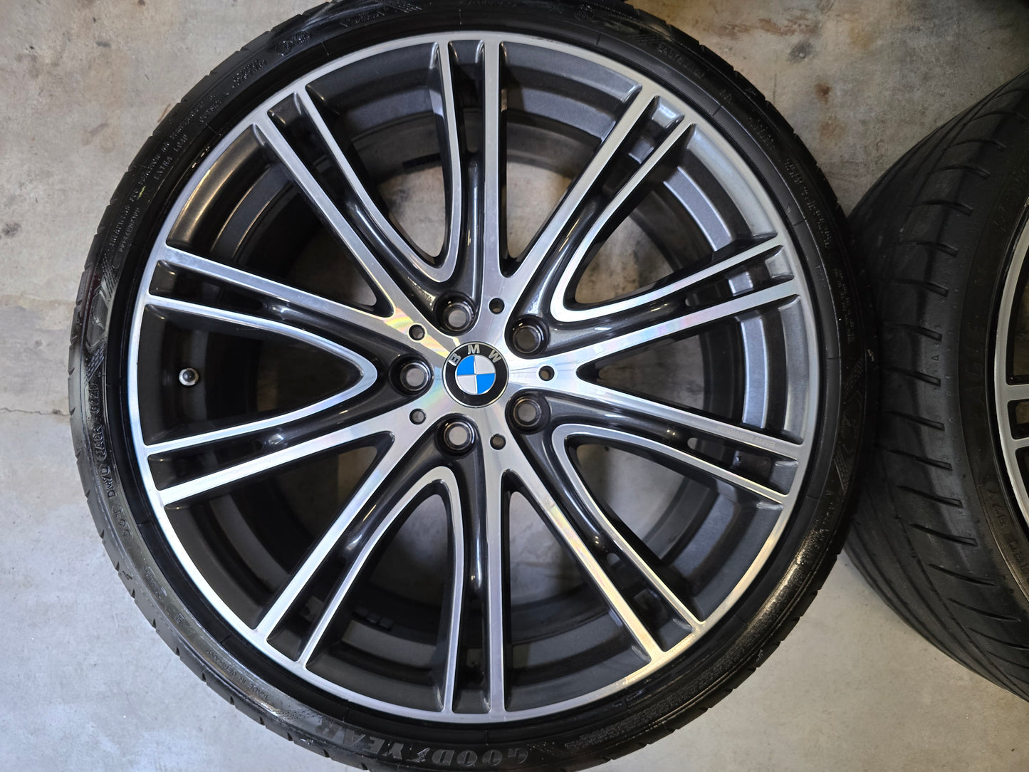 BMW 759i 20 inch Individual Breedset G30 G31 Zomerbanden 245/35R20 275/30R20