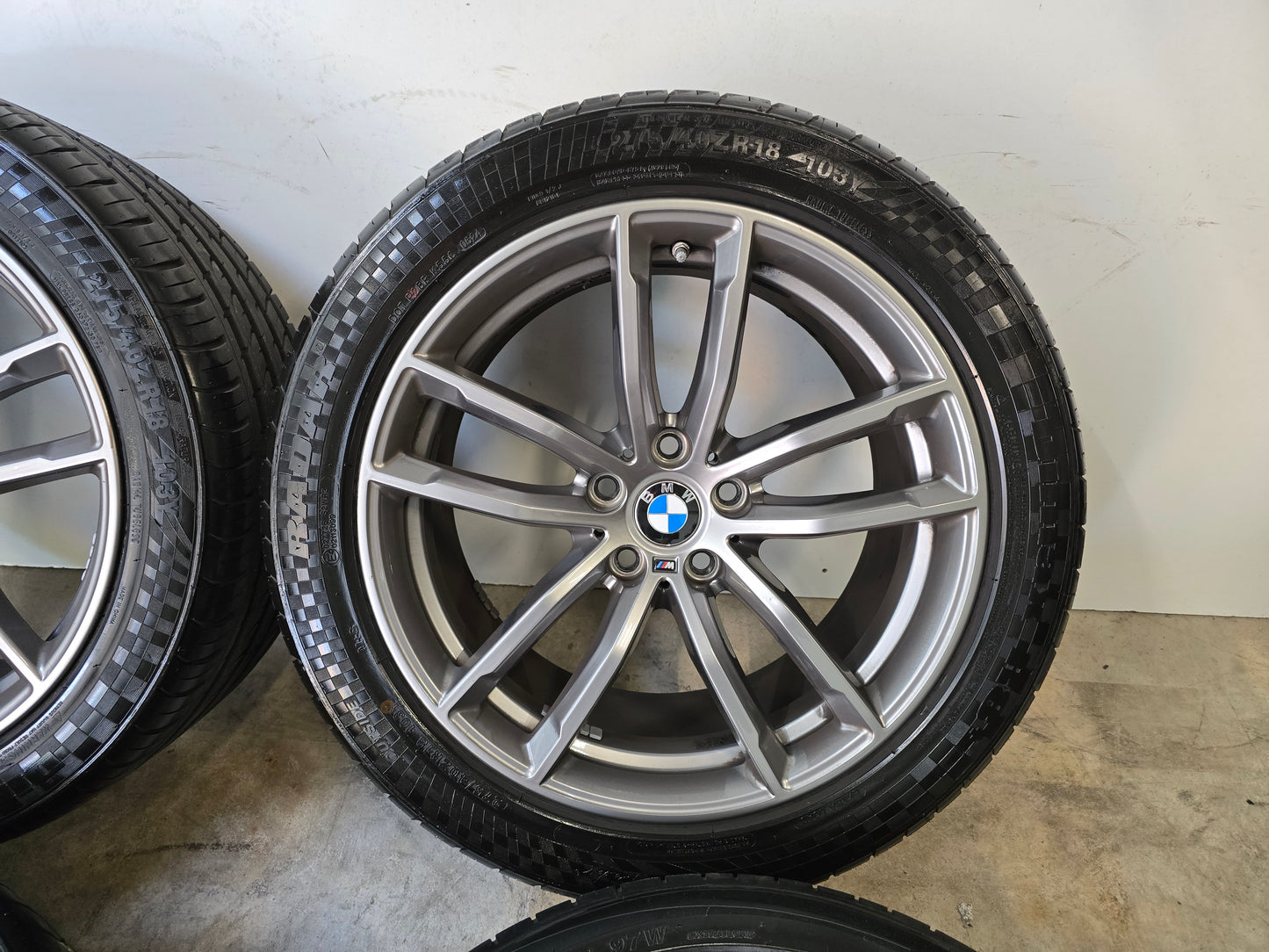 BMW 18 inch breedset M Line 5 serie G30 G31 7 serie G11 G12 i4 zomerbanden