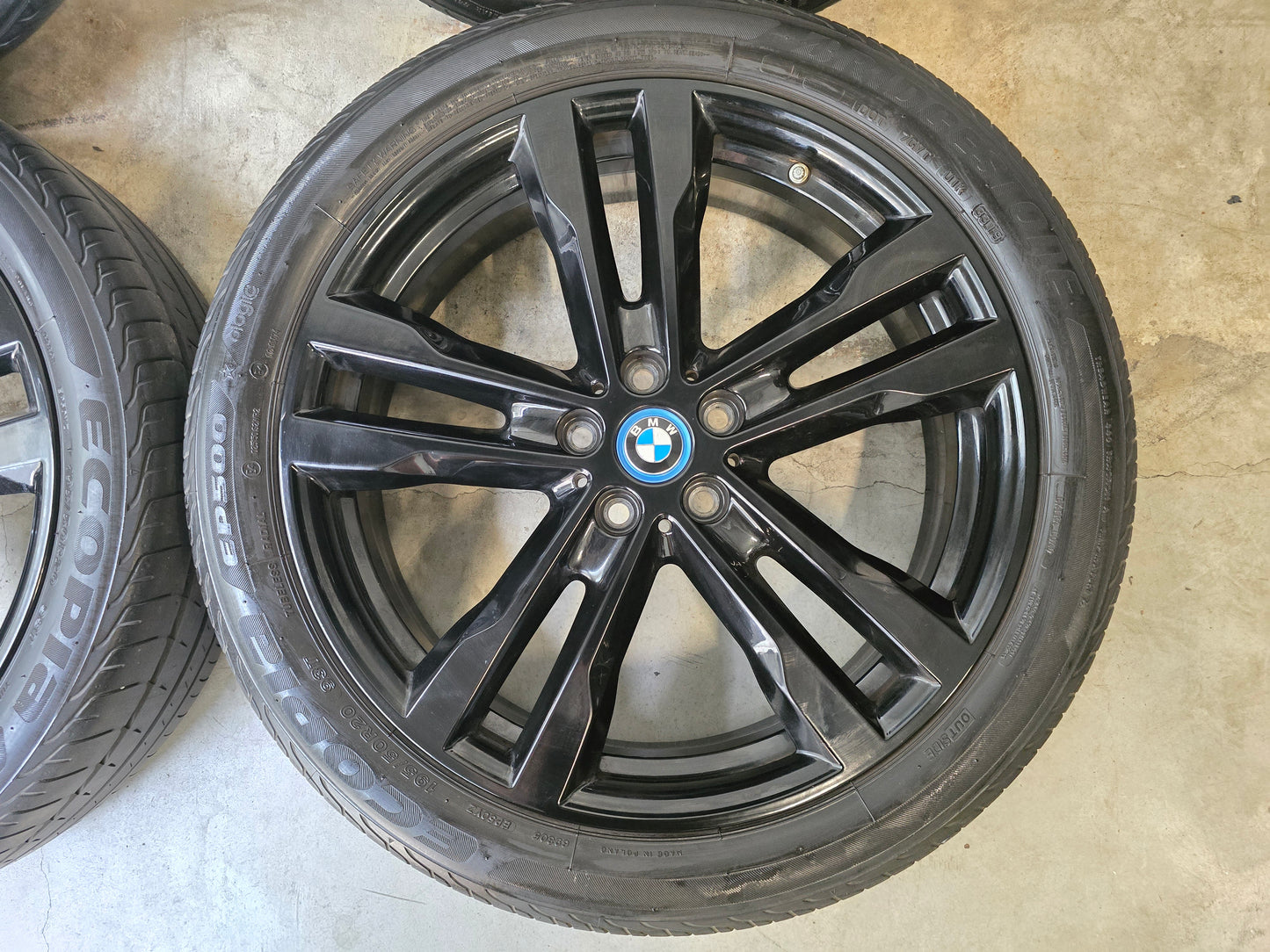 Originele BMW i3 20" Black breedset+ Bridgestone zomerbanden BMW i3, i4  175/55R20 195/50R20