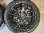 BMW 3 serie G20 G21 G22 G23 18 inch black velgen 796M winterbanden 225 45 18