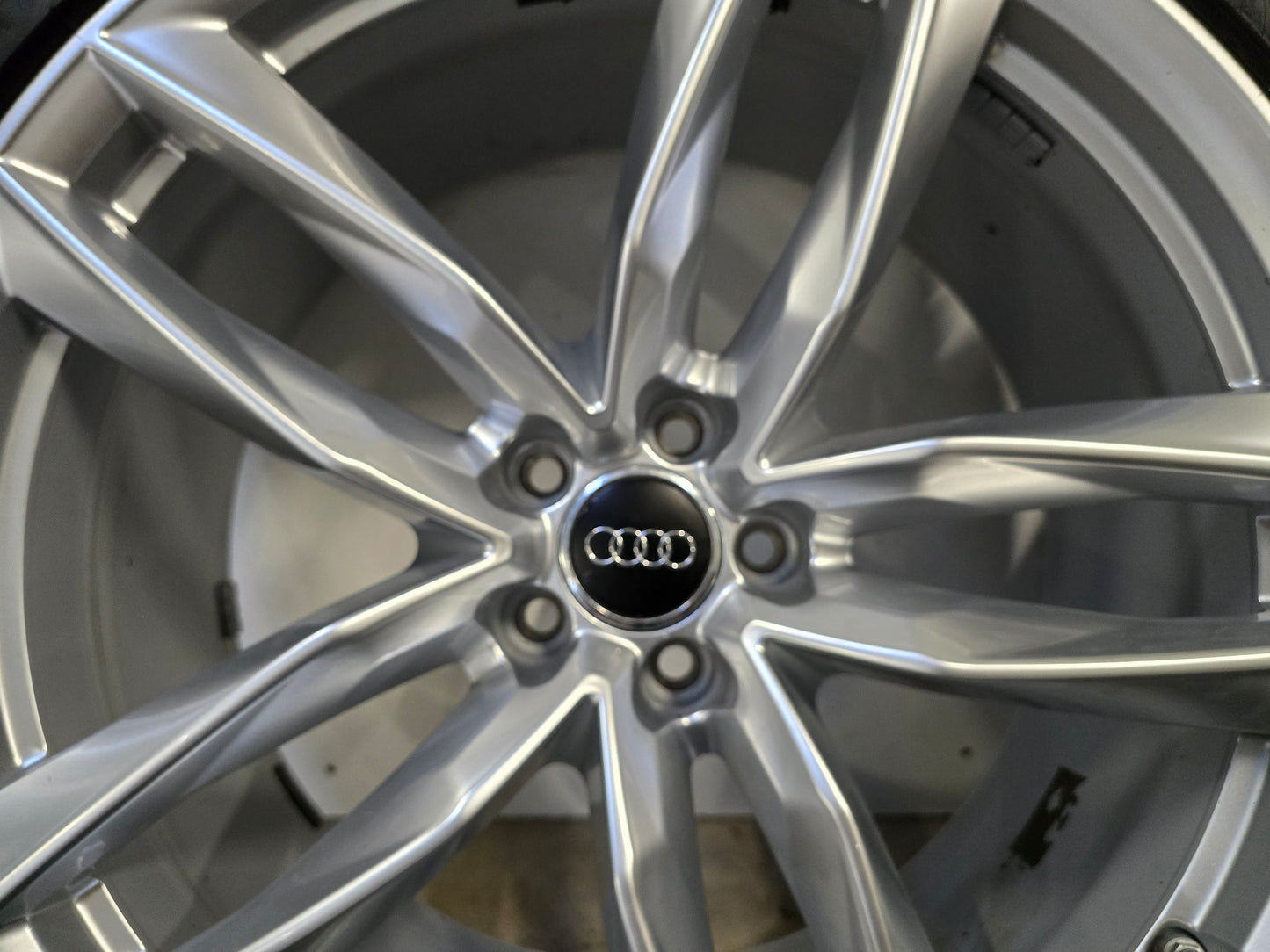 OEM Audi RS6 RS7 21 inch Sport velgen Winterbanden 7mm 5x112  285/30 R21