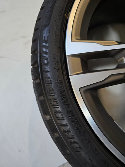 Demo BMW 1 serie F40 2 serie 556M 18 inch winterbanden