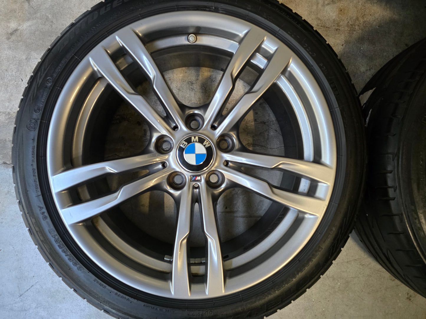 Originele 18 inch BMW 3 serie F30 F31 4 serie Breedset Zomerbanden 441M