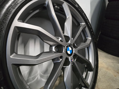 BMW 1 serie F40 F40 2 serie 18 inch Winterbanden 711M velgen