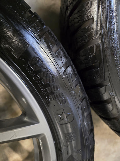 BMW 1 serie F40 F40 2 serie 18 inch Winterbanden 711M velgen