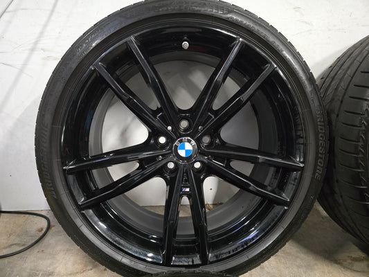 Demo BMW 3 serie G20 G21 4ser G22 19 inch breedset 791M zwart zomerbanden