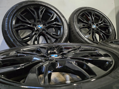 BMW X1 F48 X2 F39 18 inch velgen winterbanden 566 zwart
