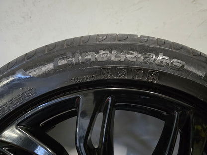 BMW X1 F48 X2 F39 18 inch velgen winterbanden 566 zwart