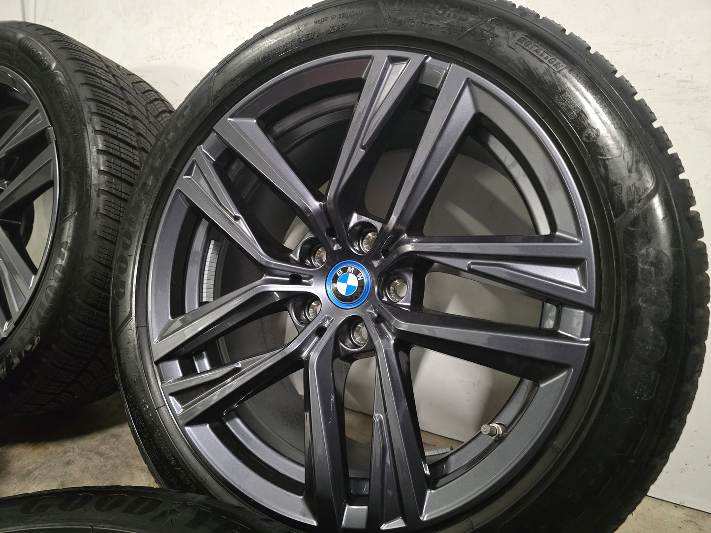 Demo Origineel BMW styling 853 4 serie i4 18 inch winterbanden 5x112