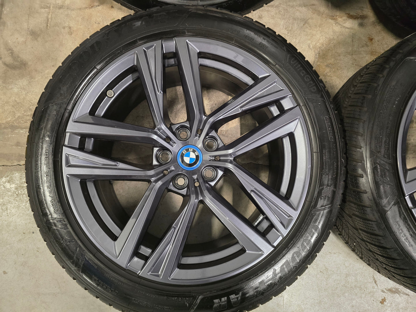 Demo Origineel BMW styling 853 4 serie i4 18 inch winterbanden 5x112