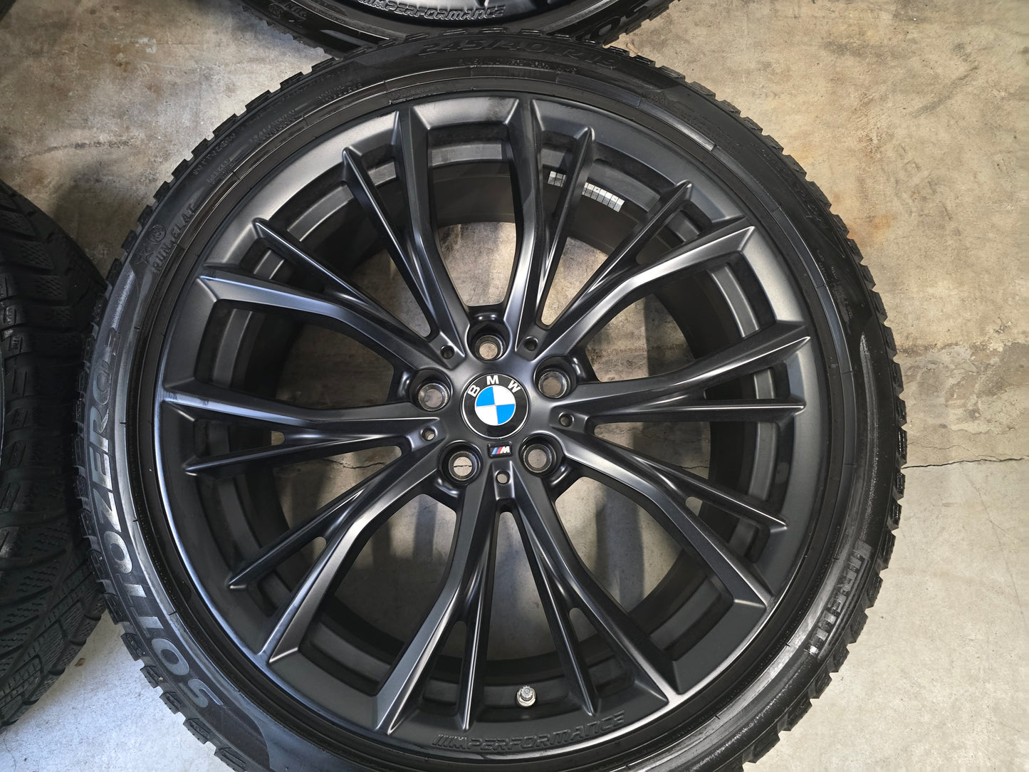 Demo BMW M-Performance 5 serie G30 G31 M786 19 inch Winterbanden 245/40R19