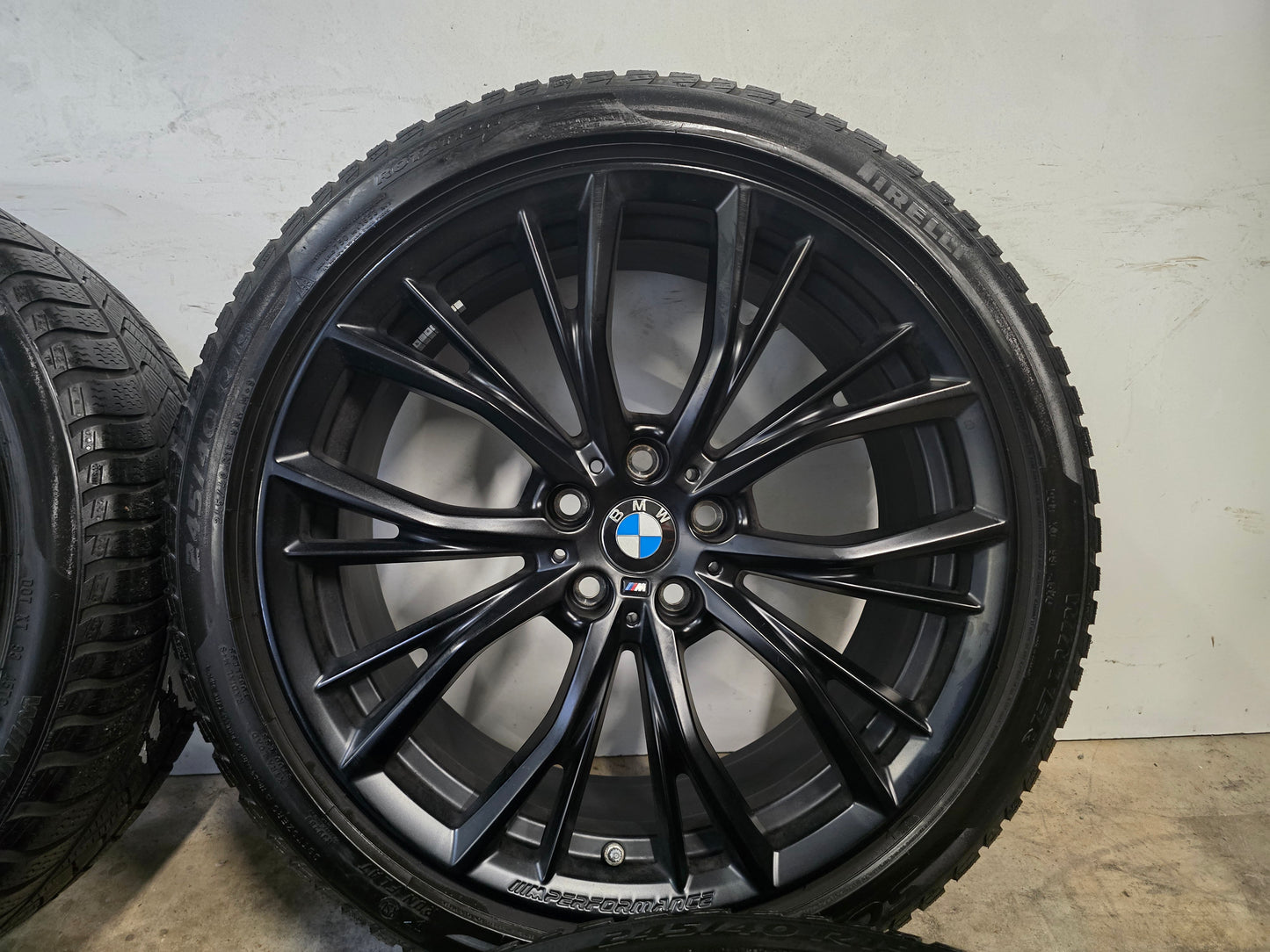 Demo BMW M-Performance 5 serie G30 G31 M786 19 inch Winterbanden 245/40R19