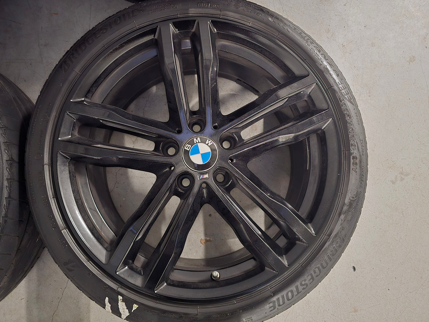 Originele BMW F30 F31 F32 19 inch 704-M Breedset Zomerbanden 5x120 zwart