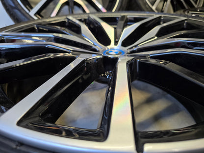 BMW X5 G05 X6 G06 22 inch Breedset 742M Zomerbanden