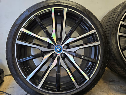 BMW X5 G05 X6 G06 22 inch Breedset 742M Zomerbanden