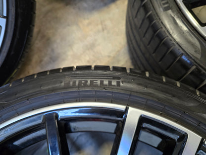 BMW X5 G05 X6 G06 22 inch Breedset 742M Zomerbanden