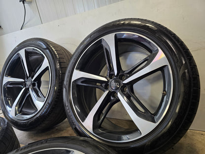 DEMO Audi Sport Q7 Q8 ETron 21 inch RS velgen zomerbanden