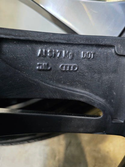 DEMO Audi Sport Q7 Q8 ETron 21 inch RS velgen zomerbanden