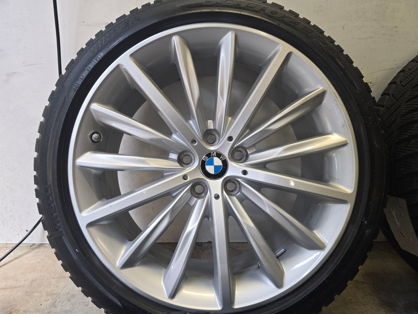DEMO BMW 5 serie G30 G31 633 19 inch DEMO Winterbanden