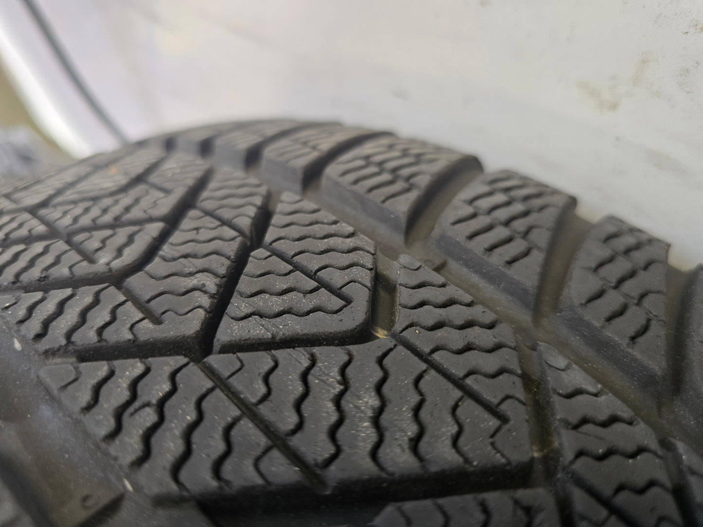 DEMO BMW 5 serie G30 G31 633 19 inch DEMO Winterbanden