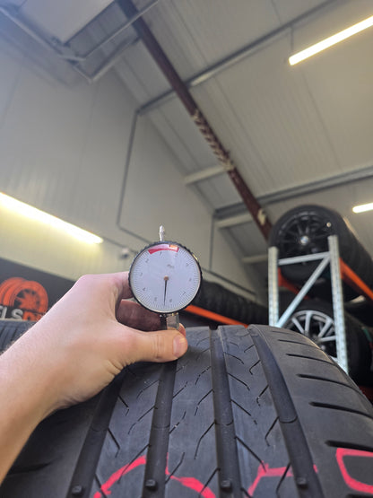 2x Zomerbanden 255/45 R20 Continental 5.5mm DOT1724