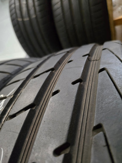 Breedset zomerbanden 245/45R19 & 275/40R19 Hankook